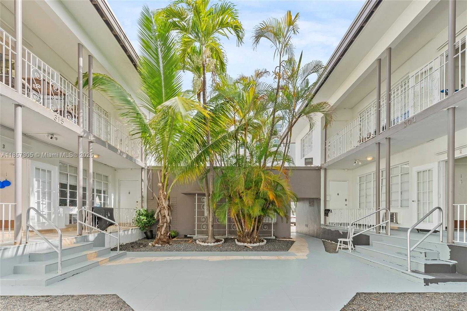 Small Image of 301 86TH ST #102, Miami Beach Number 22