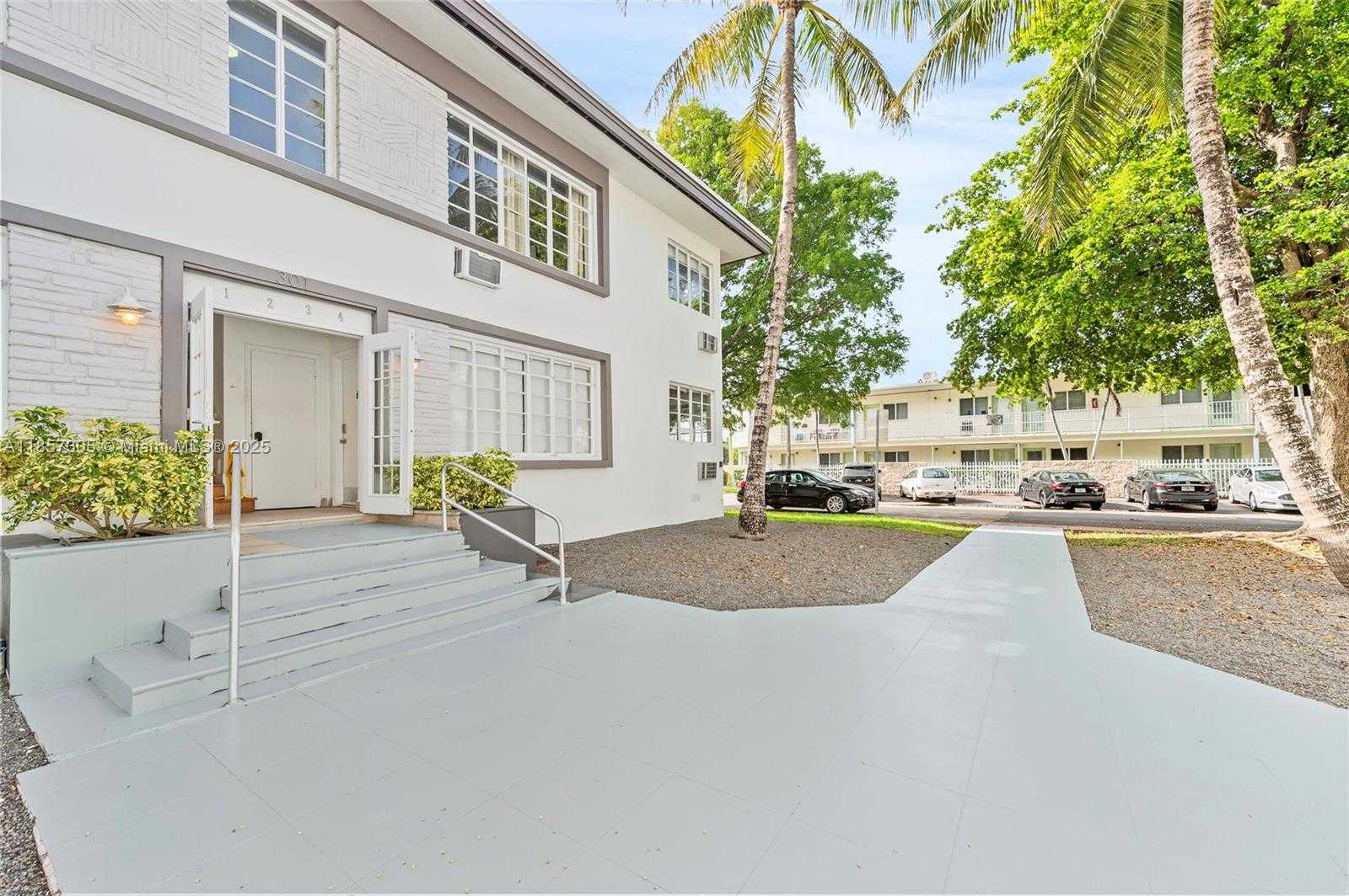 Small Image of 301 86TH ST #102, Miami Beach Number 23