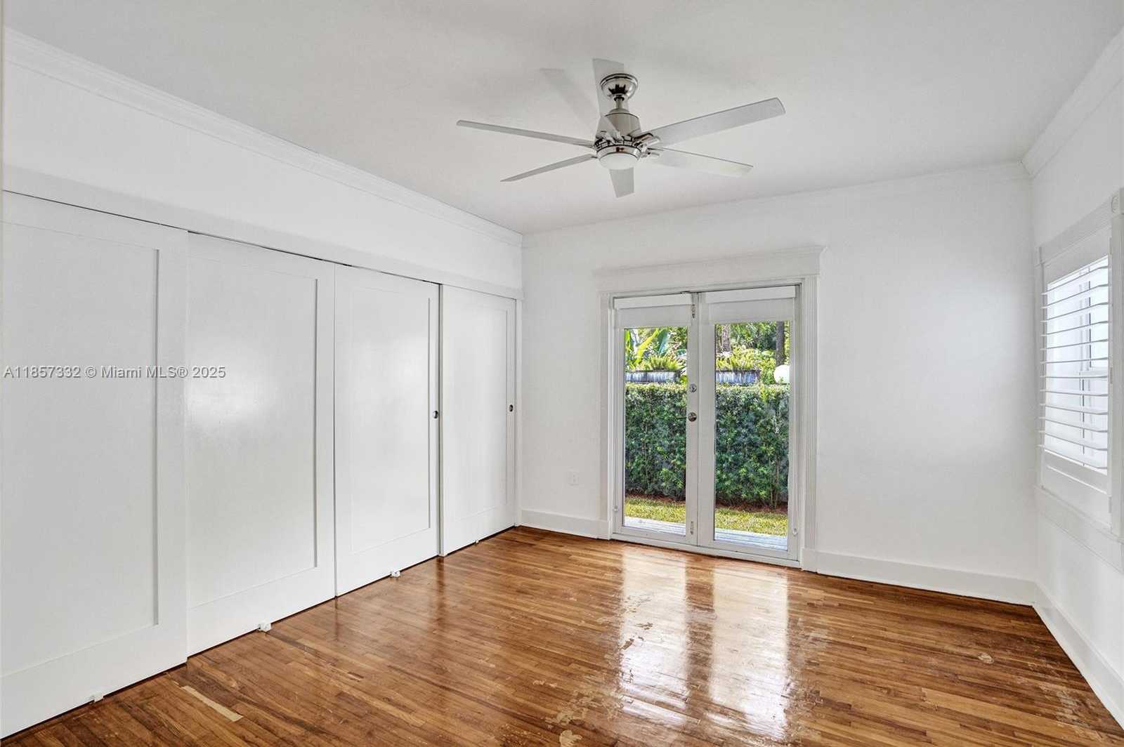 Small Image of 1077 CORTEZ ST, Coral Gables Number 26