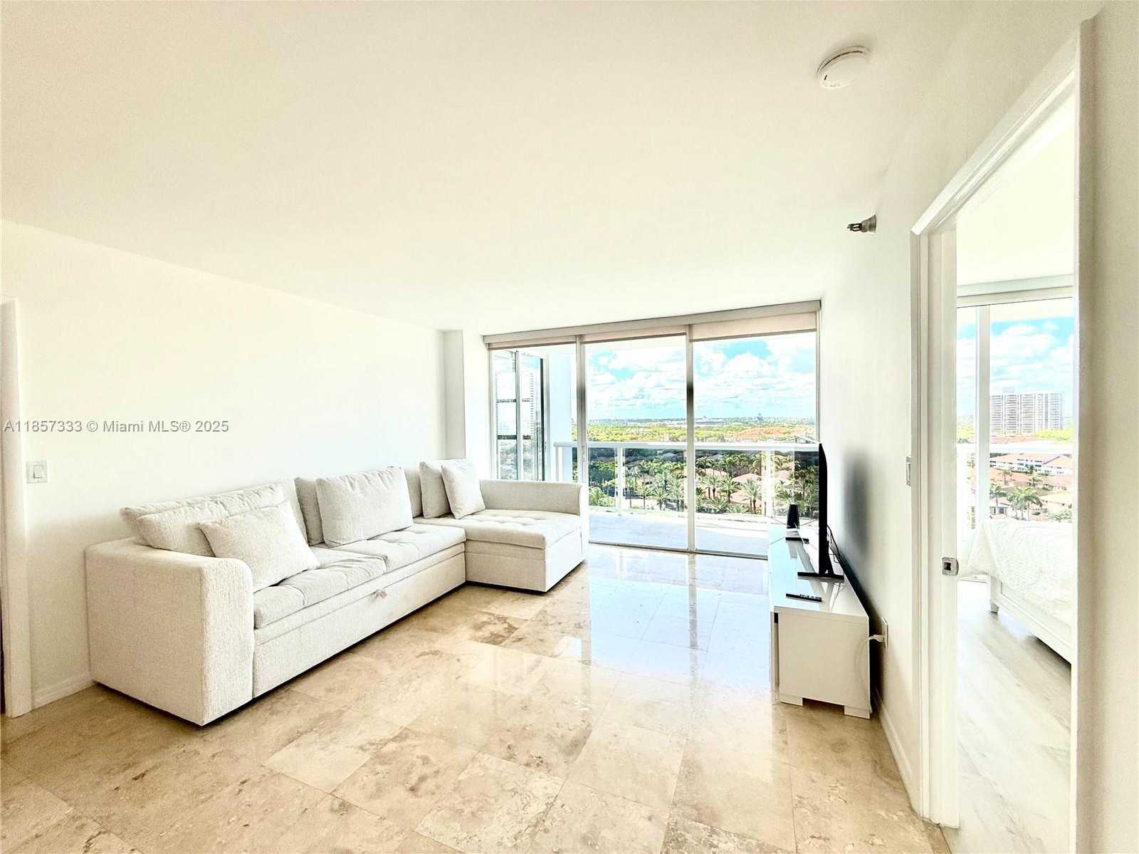 Small Image of 20505 EAST COUNTRY CLUB DR #1432, Aventura Number 14