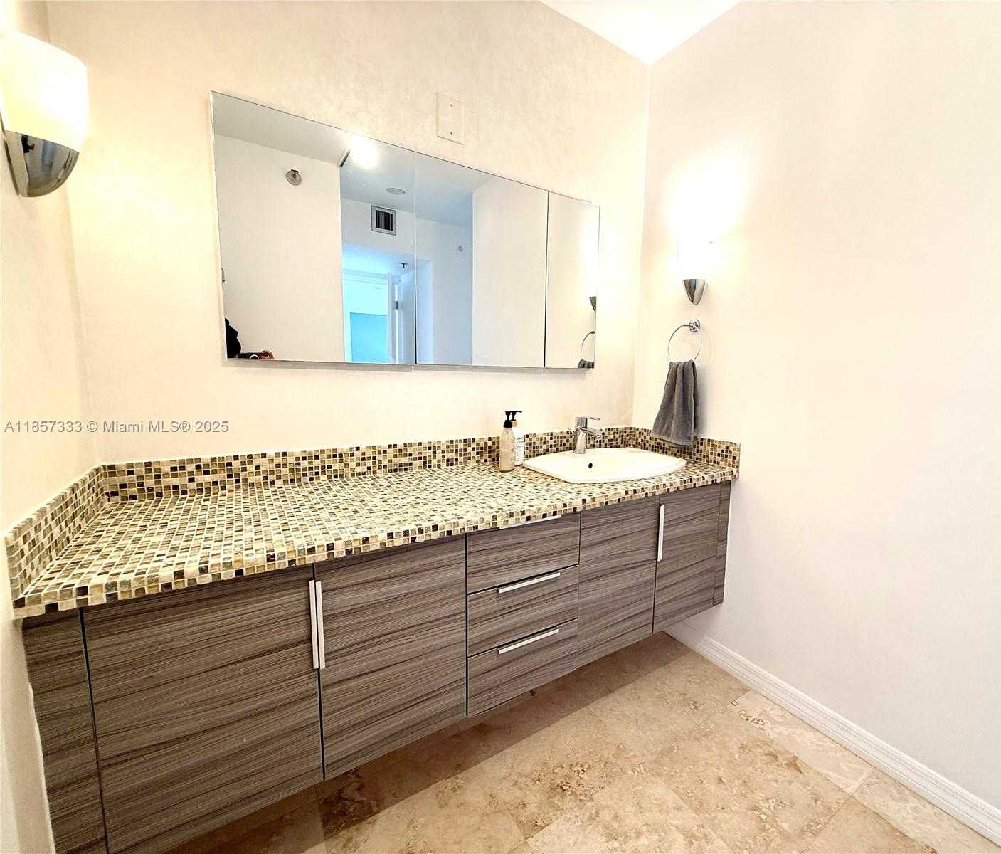 Small Image of 20505 EAST COUNTRY CLUB DR #1432, Aventura Number 31