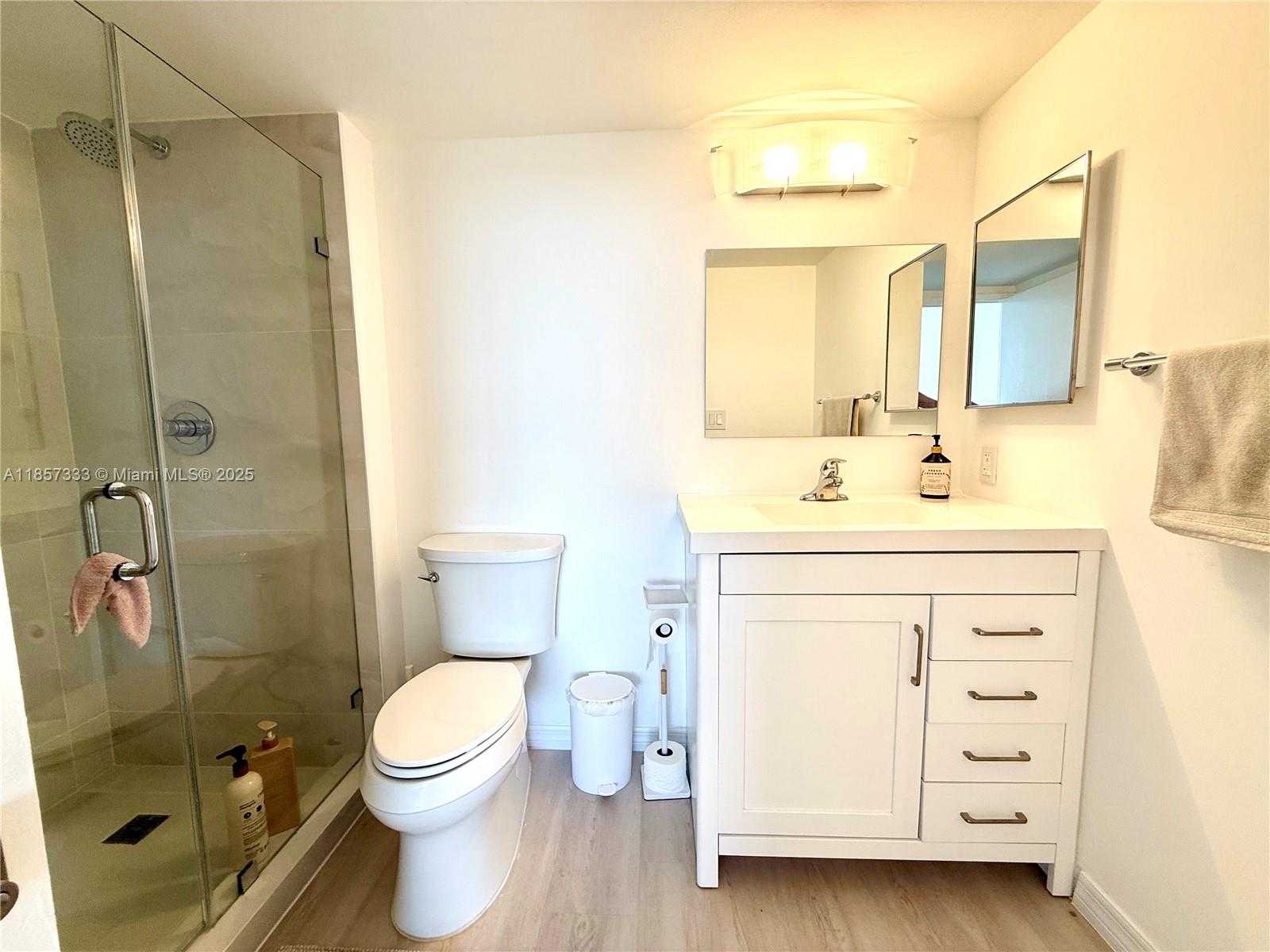 Small Image of 20505 EAST COUNTRY CLUB DR #1432, Aventura Number 38