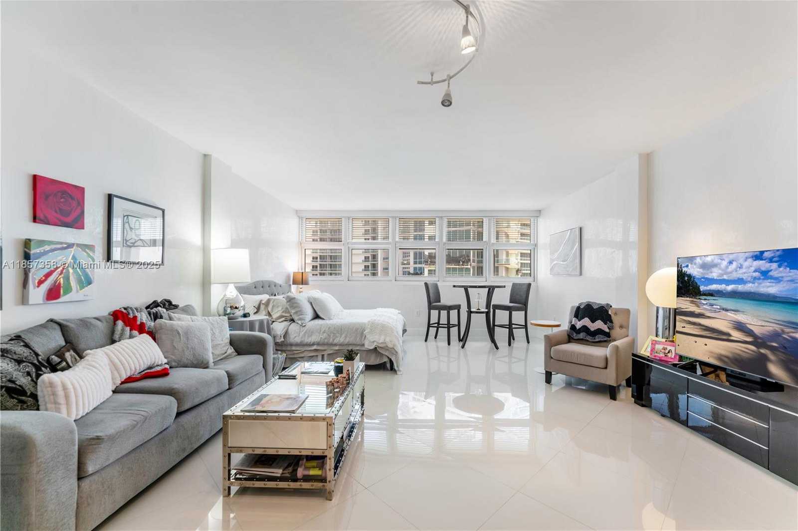 Small Image of 10275 COLLINS AVE #1503, Bal Harbour Number 6