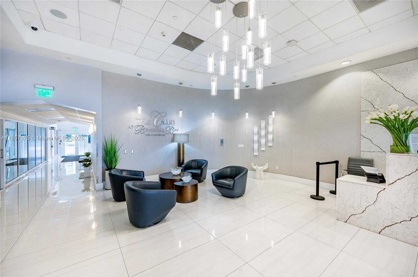 Small Image of 1200 BRICKELL BAY DR #2015, Miami Number 22