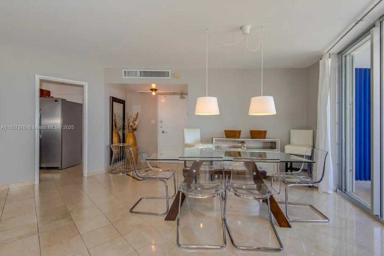 Small Image of 5161 COLLINS AVE #1104, Miami Beach Number 10