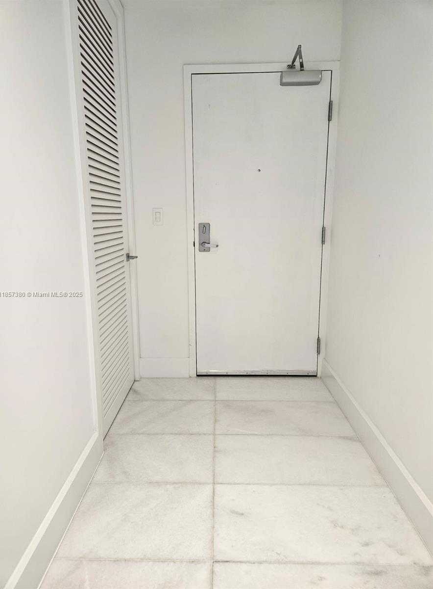Small Image of 700 NORTH EAST 26 #1504, Miami Number 14