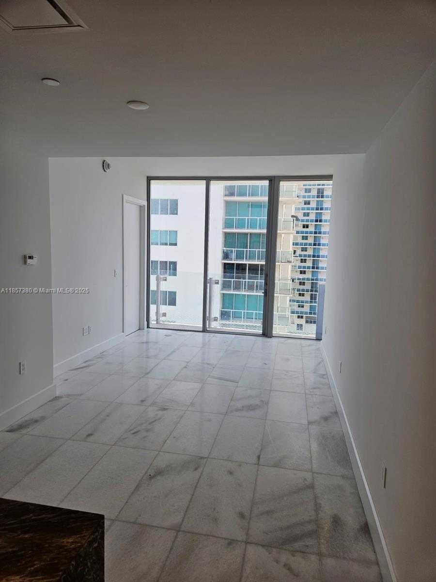 Small Image of 700 NORTH EAST 26 #1504, Miami Number 24