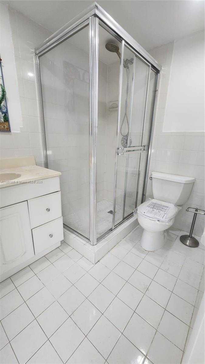 Small Image of 1020 94TH ST #301, Bay Harbor Islands Number 40