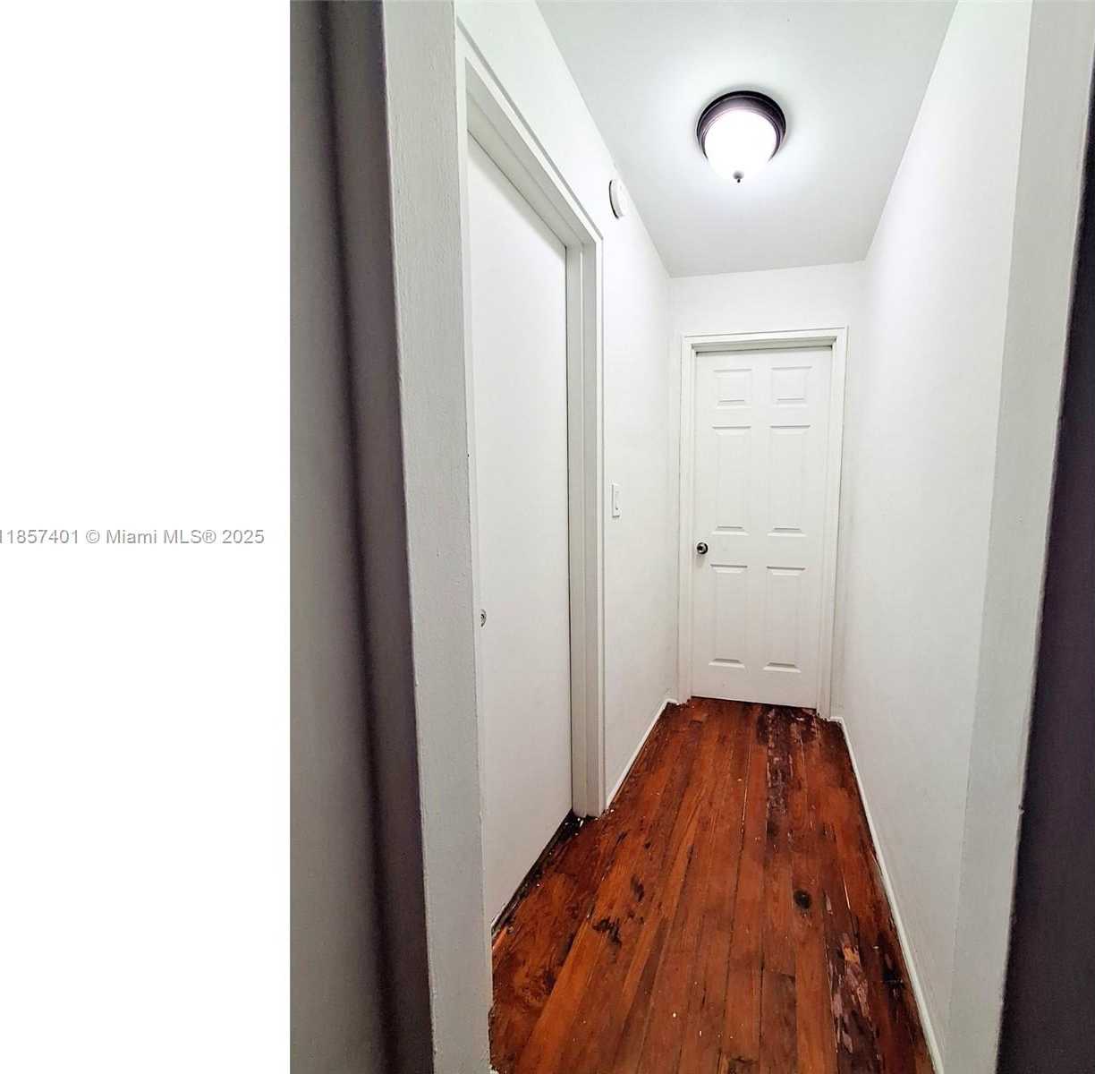 Small Image of 1770 MERIDIAN AVE #207, Miami Beach Number 16