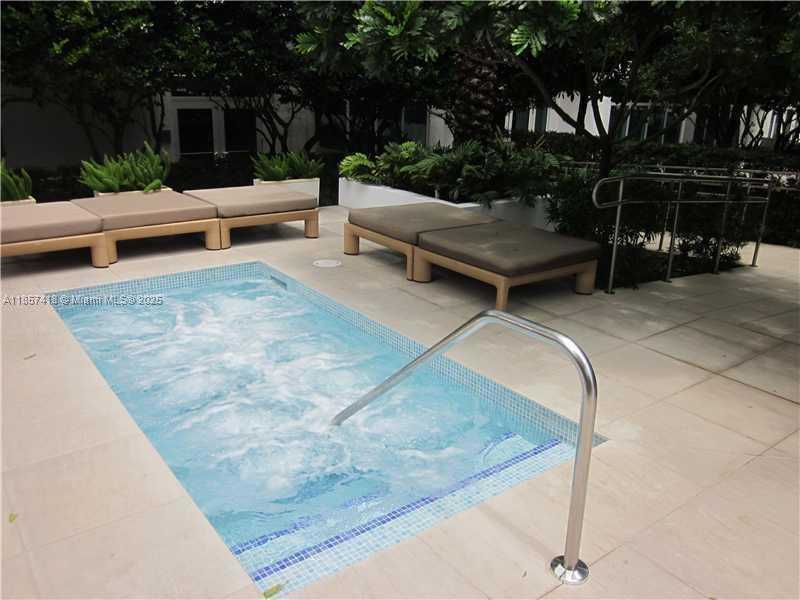 Small Image of 950 WEST BRICKELL BAY DR #2300, Miami Number 14