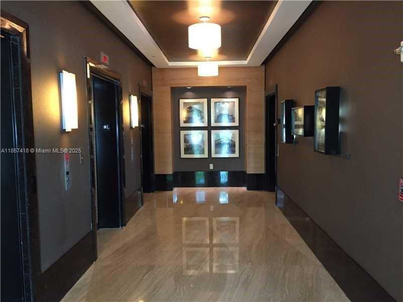 Small Image of 950 WEST BRICKELL BAY DR #2300, Miami Number 20
