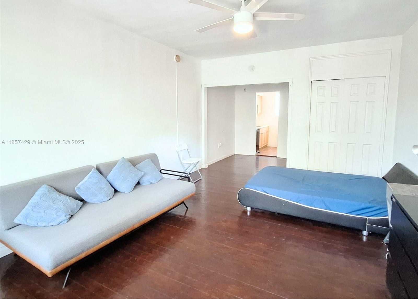 Small Image of 1770 MERIDIAN AVE #213, Miami Beach Number 11