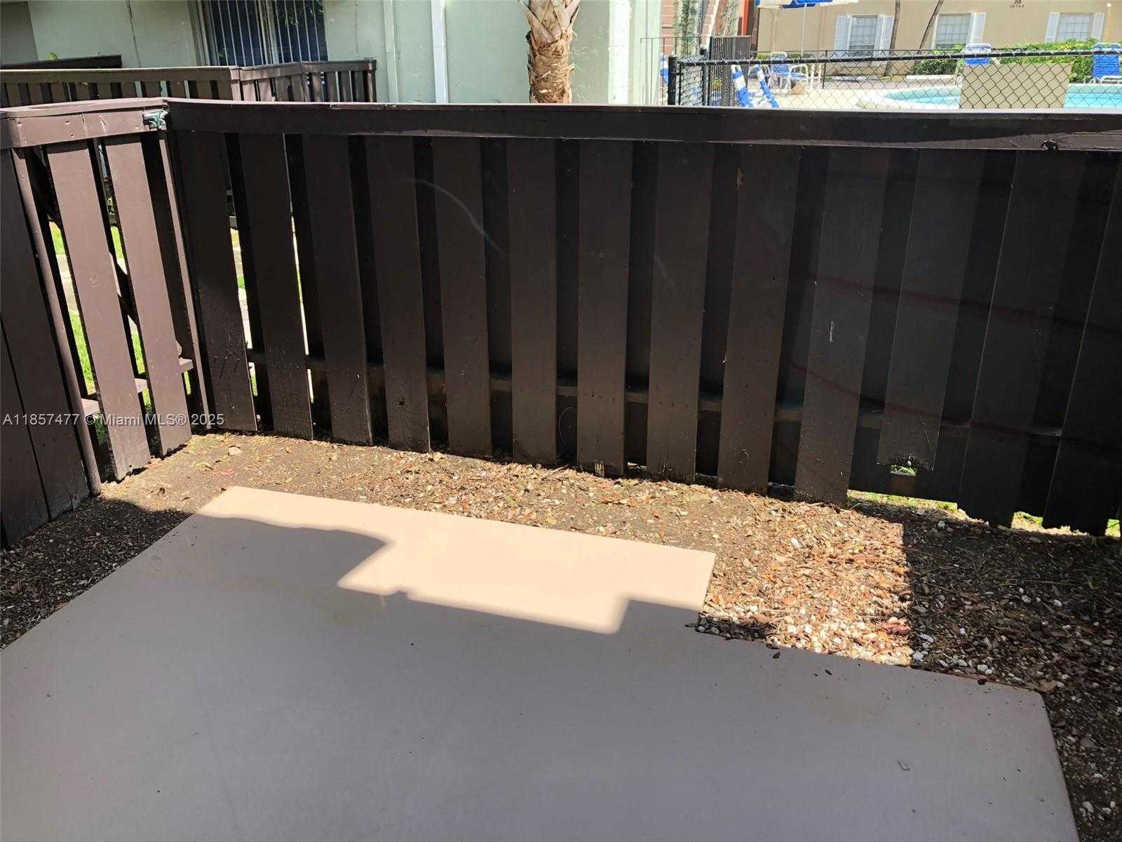 Small Image of 10748 NORTH KENDALL DR #N-19, Miami Number 6