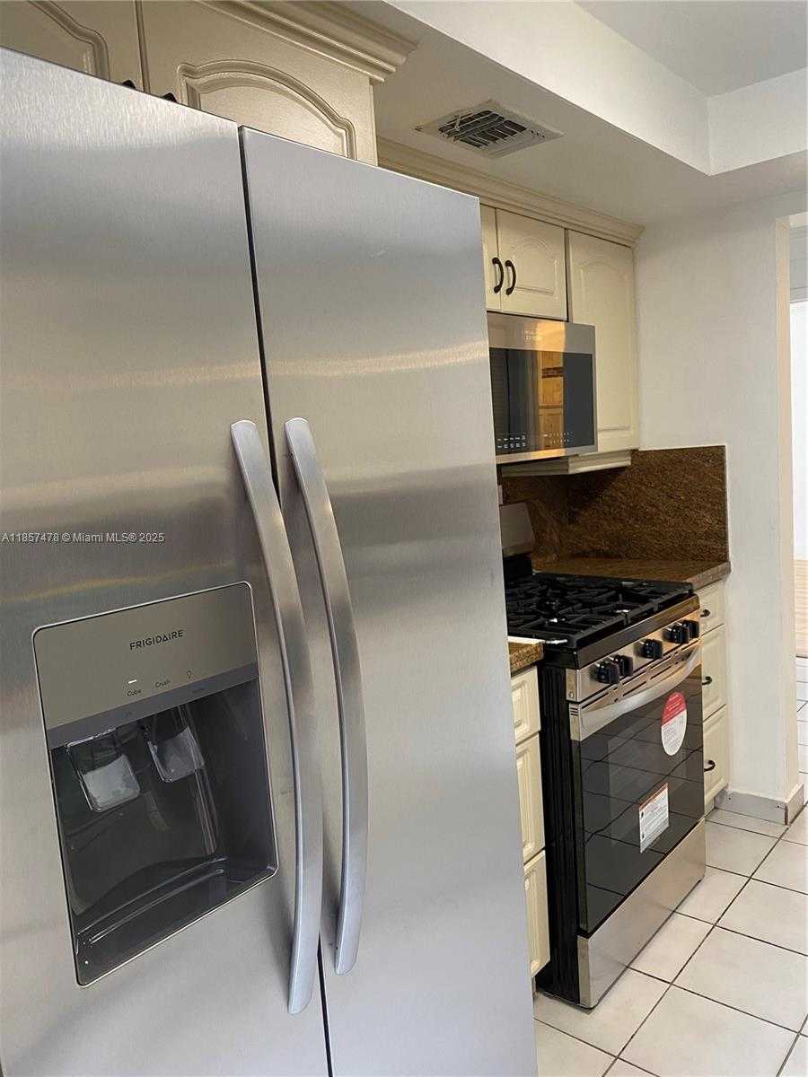 Small Image of 10925 SOUTH WEST 113TH PL #72B, Miami Number 18