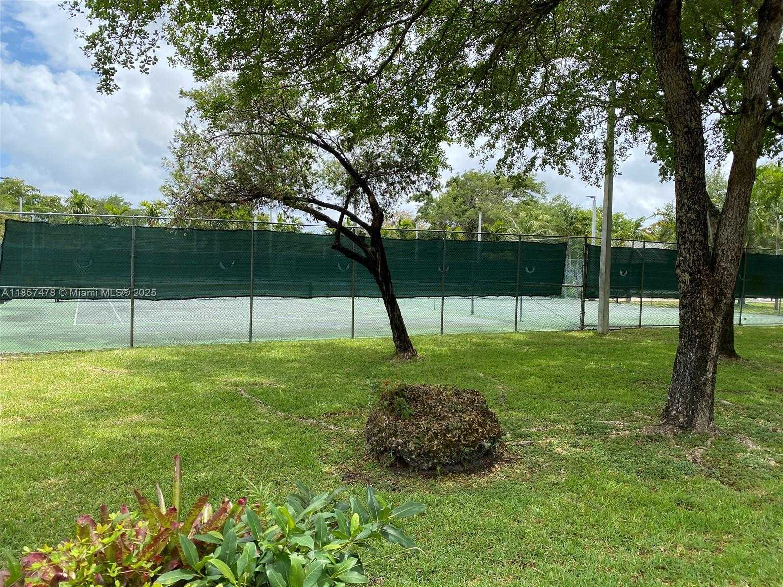 Small Image of 10925 SOUTH WEST 113TH PL #72B, Miami Number 31