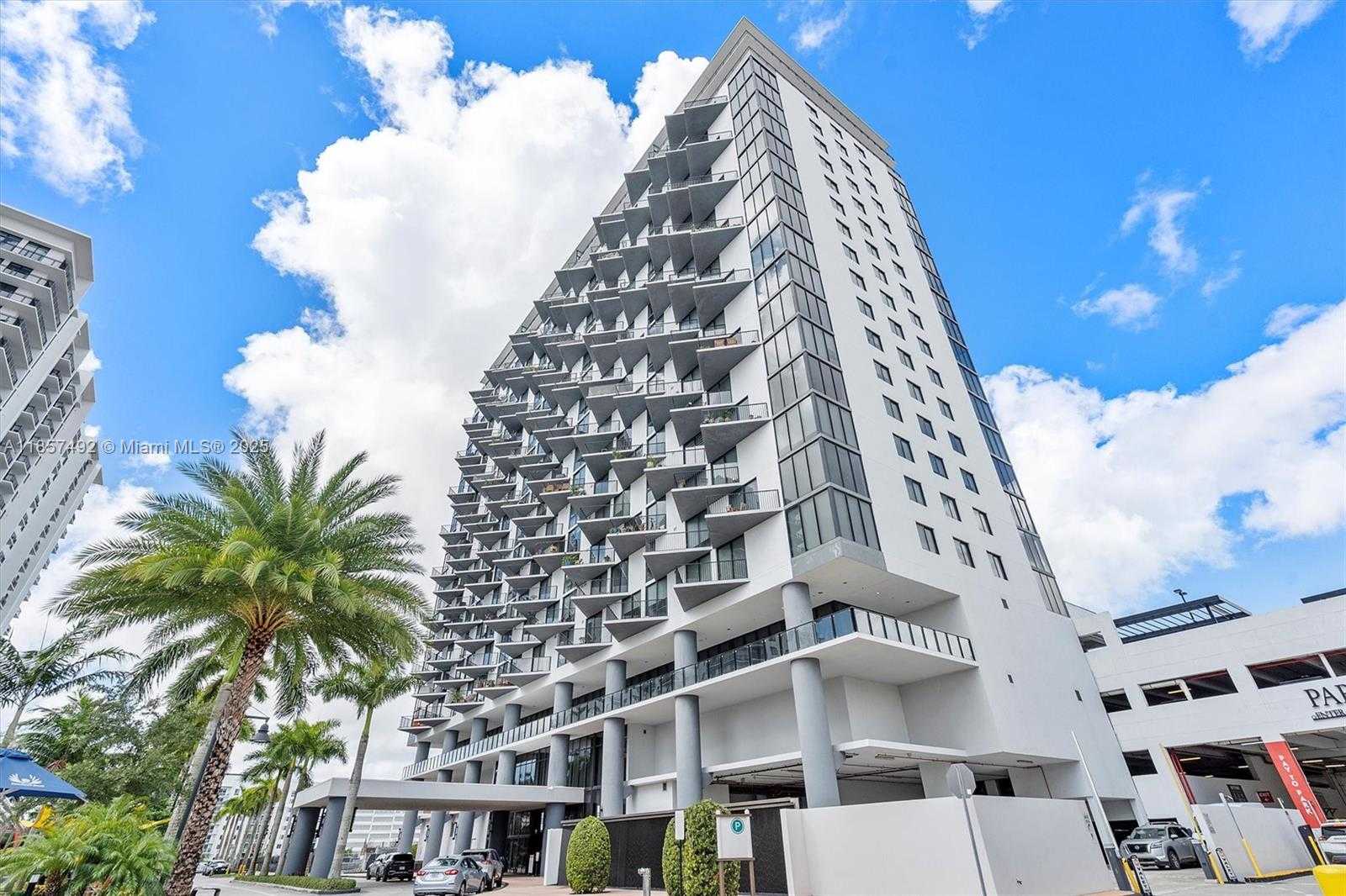 Small Image of 5252 NORTH WEST 85TH AVE #1207, Doral Number 14