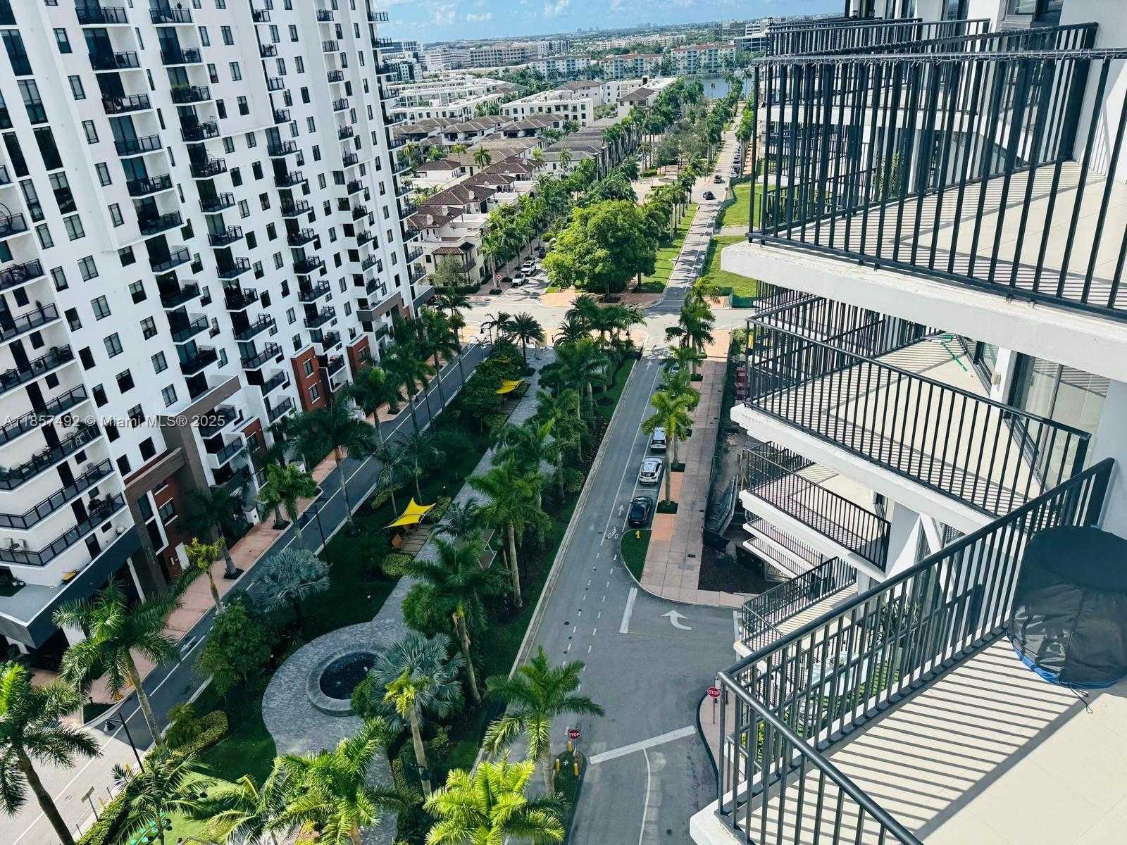 Small Image of 5252 NORTH WEST 85TH AVE #1207, Doral Number 16