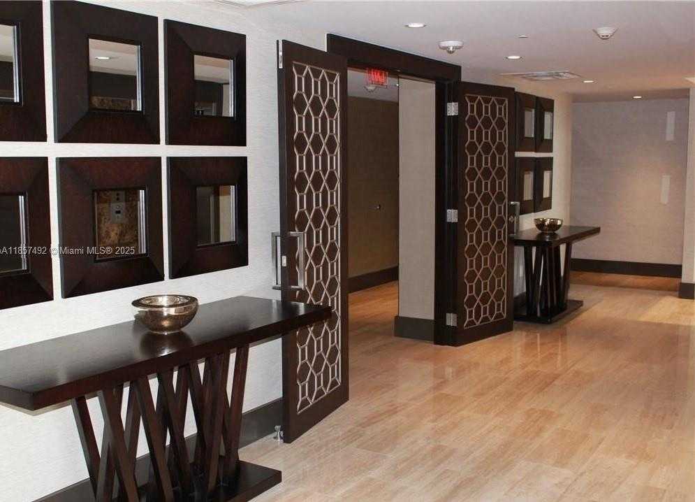 Small Image of 5252 NORTH WEST 85TH AVE #1207, Doral Number 19