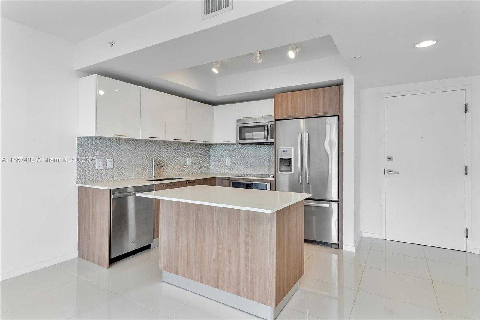 Small Image of 5252 NORTH WEST 85TH AVE #1207, Doral Number 2