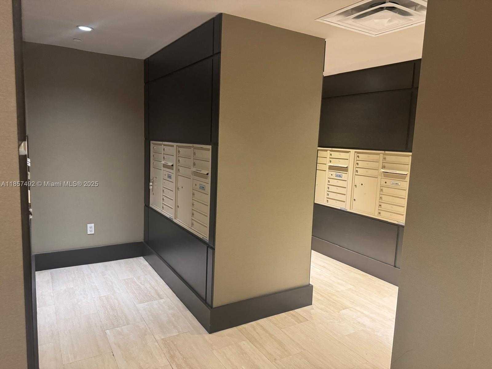 Small Image of 5252 NORTH WEST 85TH AVE #1207, Doral Number 21