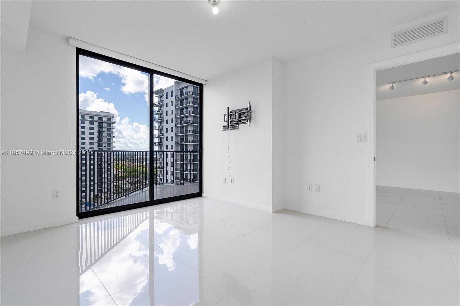 Small Image of 5252 NORTH WEST 85TH AVE #1207, Doral Number 9