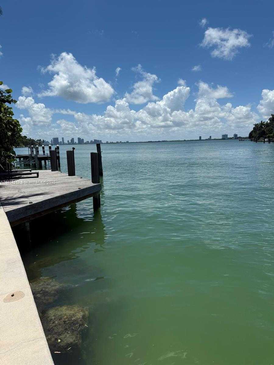 Small Image of 6500 NORTH BAY RD, Miami Beach Number 5