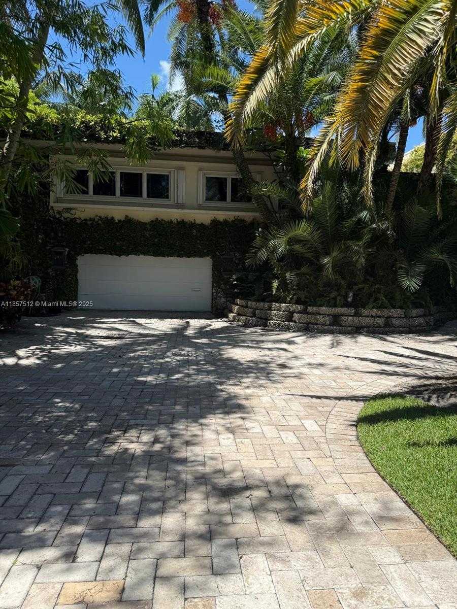 Small Image of 6500 NORTH BAY RD, Miami Beach Number 7