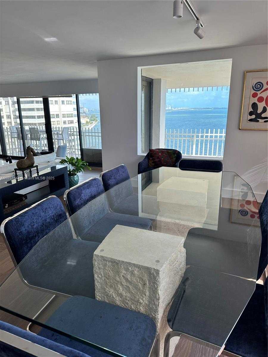 Small Image of 2 GROVE ISLE DR #B1501, Miami Number 6