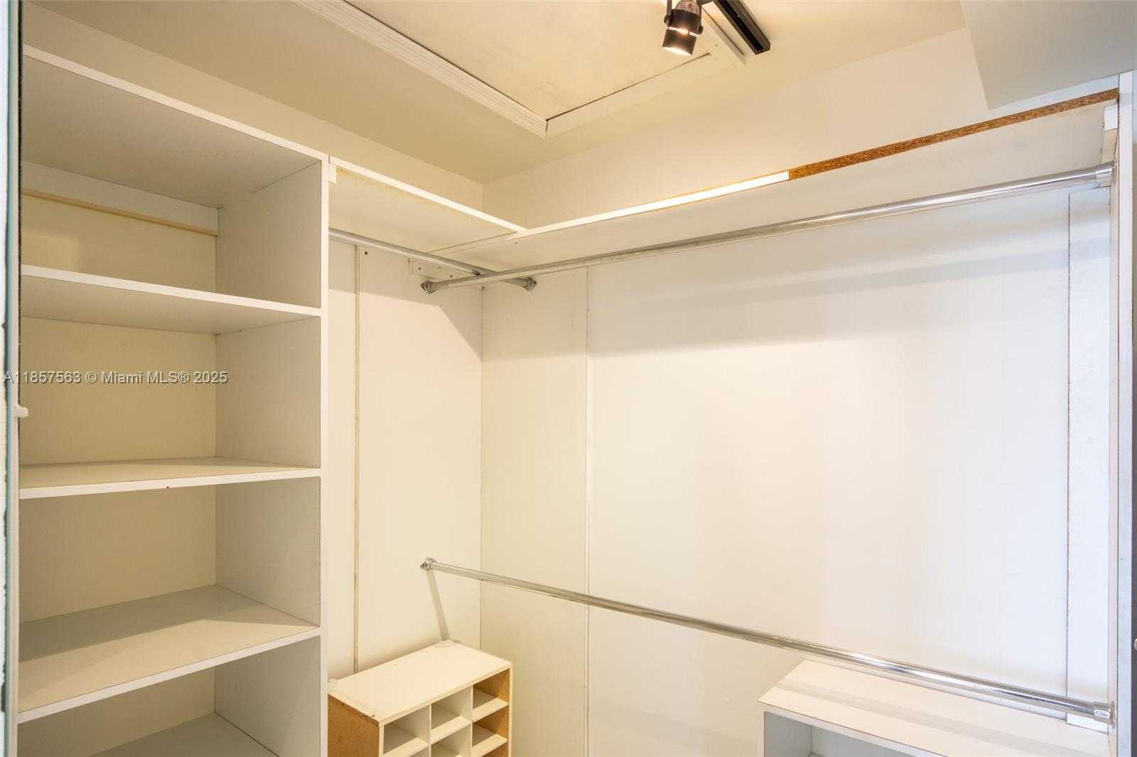 Small Image of 3703 NORTH EAST 166TH ST #408, North Miami Beach Number 21