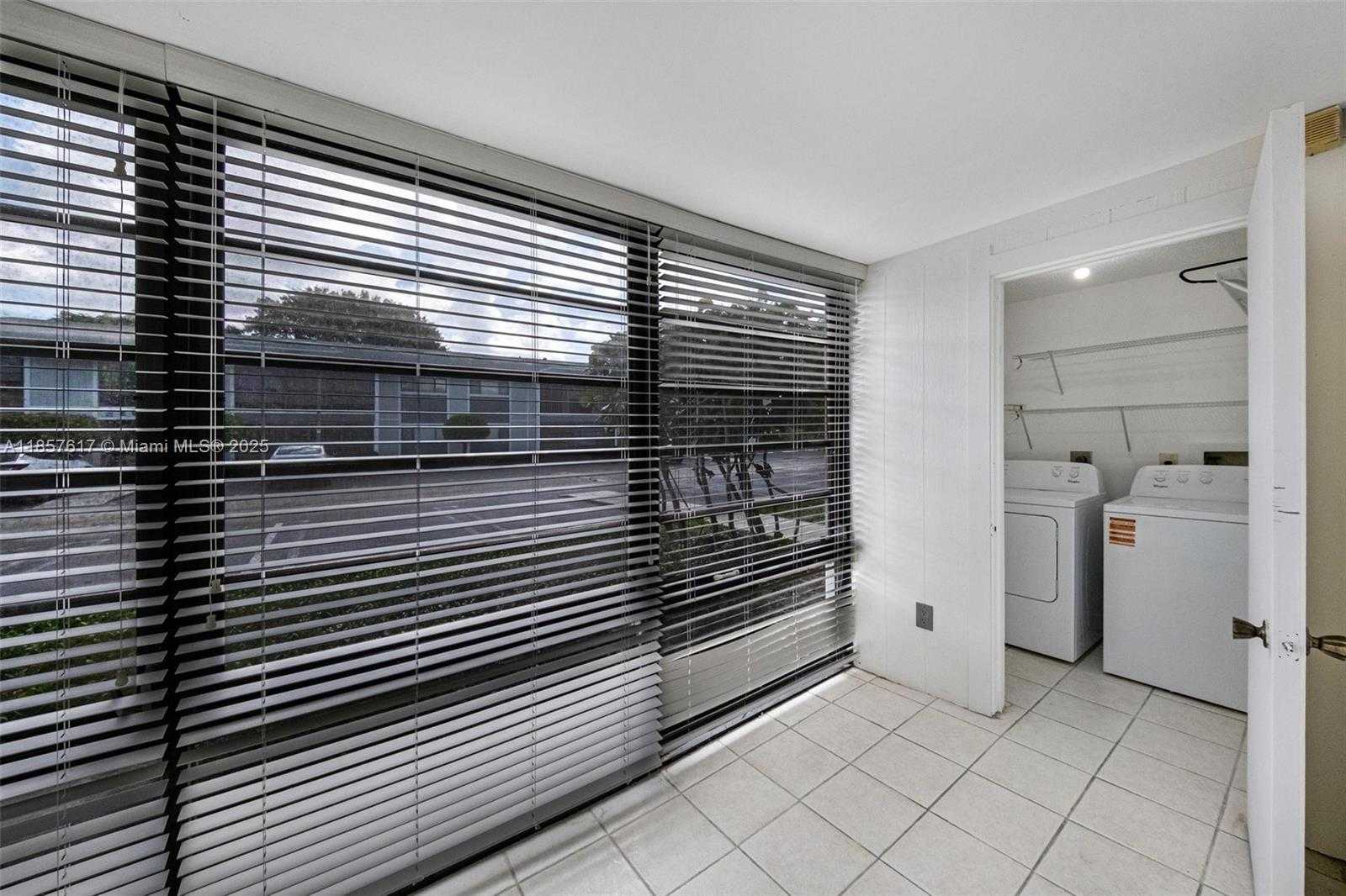 Small Image of 9727 HAMMOCKS BLVD #108D, Miami Number 20