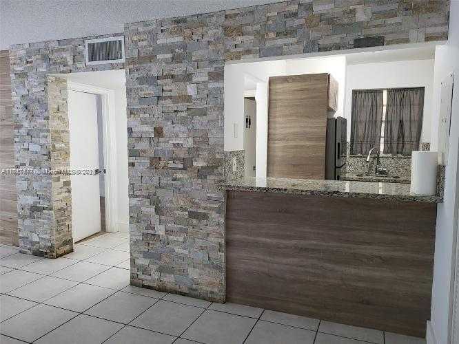 Small Image of 8810 FONTAINEBLEAU BLVD #212, Miami Number 3