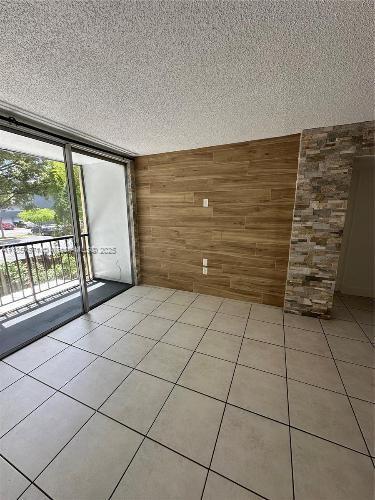 Small Image of 8810 FONTAINEBLEAU BLVD #212, Miami Number 5