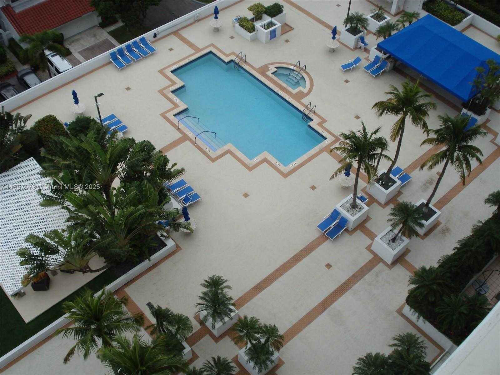 Small Image of 3600 YACHT CLUB DR #1503, Aventura Number 11