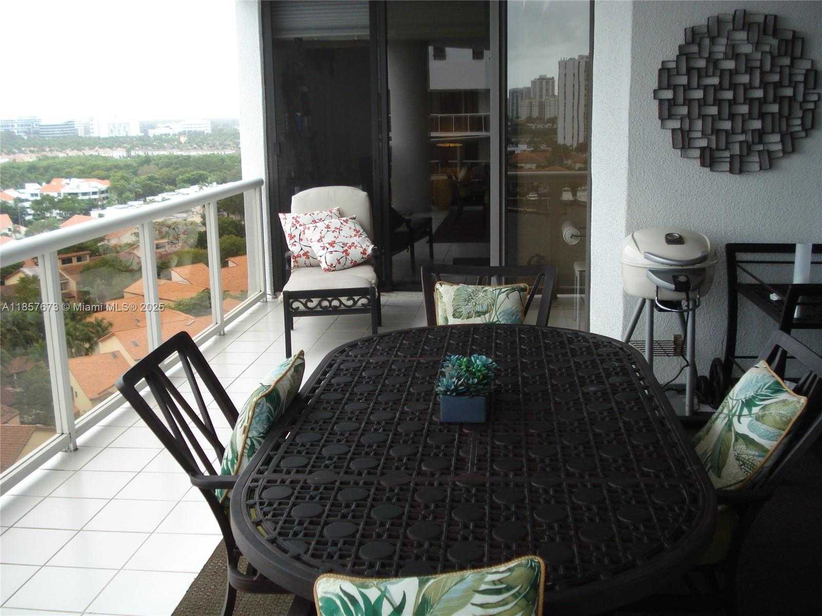 Small Image of 3600 YACHT CLUB DR #1503, Aventura Number 36