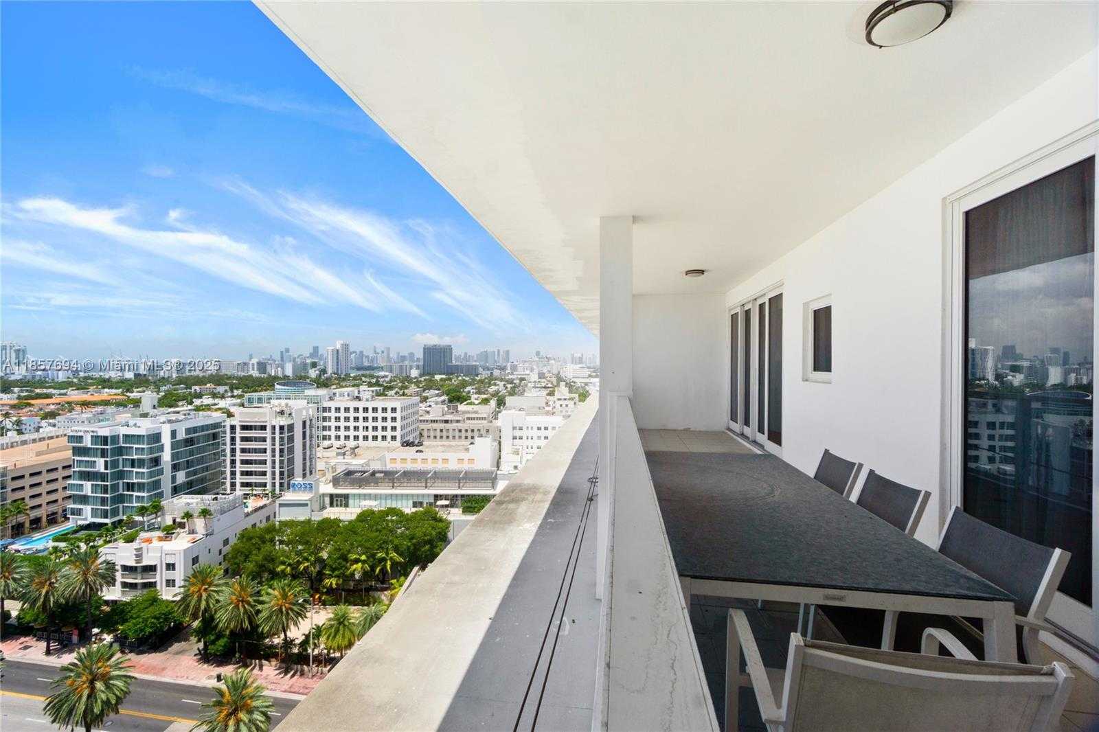 Small Image of 100 LINCOLN RD #PH14, Miami Beach Number 22