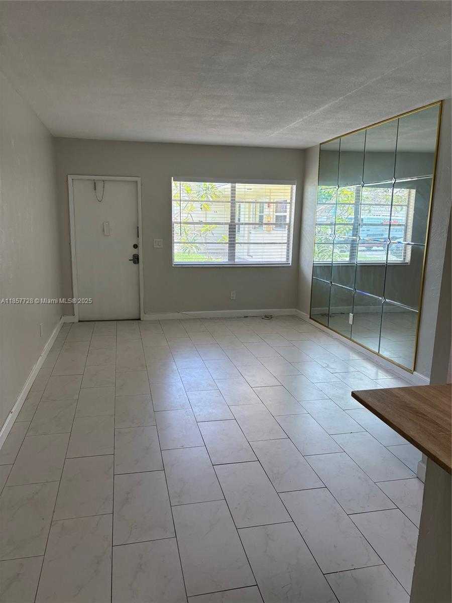 Small Image of 1301 NORTH 12TH CT #5A, Hollywood Number 5