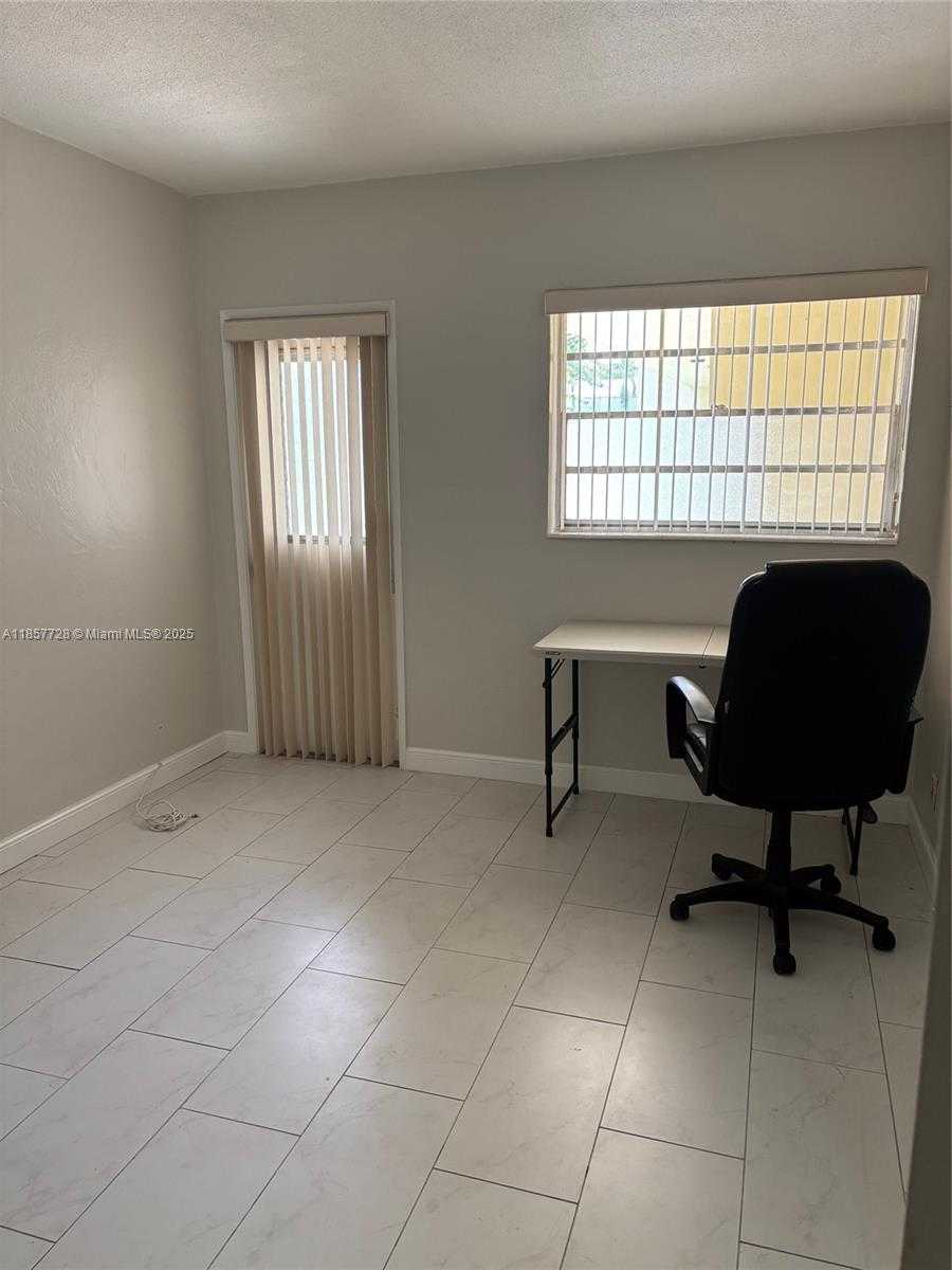 Small Image of 1301 NORTH 12TH CT #5A, Hollywood Number 6