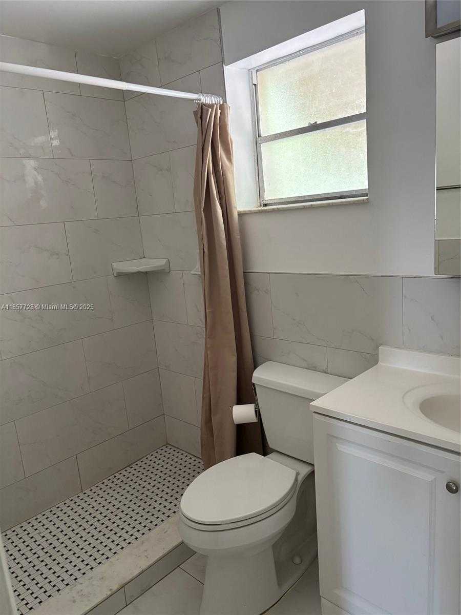 Small Image of 1301 NORTH 12TH CT #5A, Hollywood Number 8