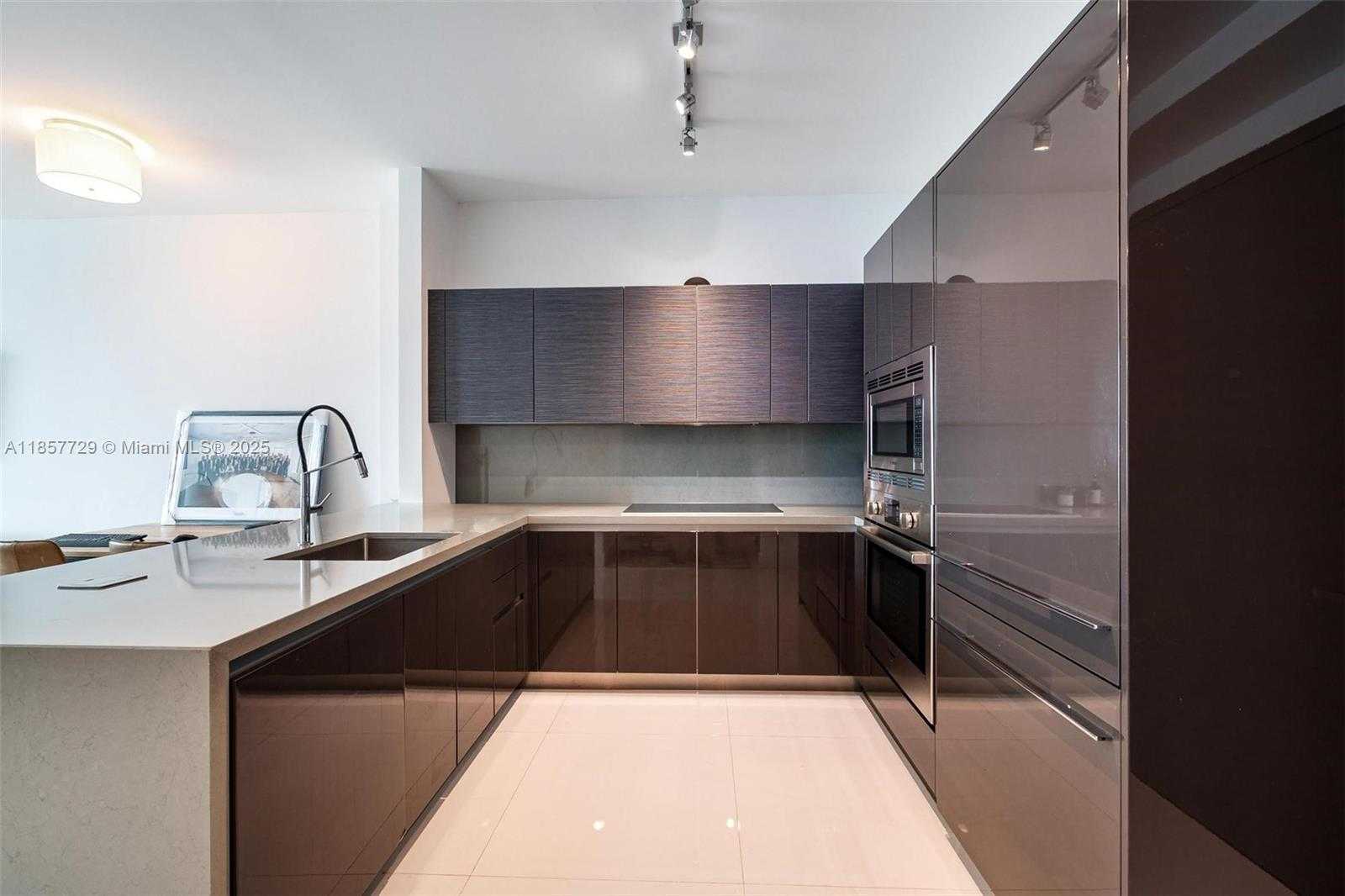 Small Image of 1080 BRICKELL AVE #2103, Miami Number 3