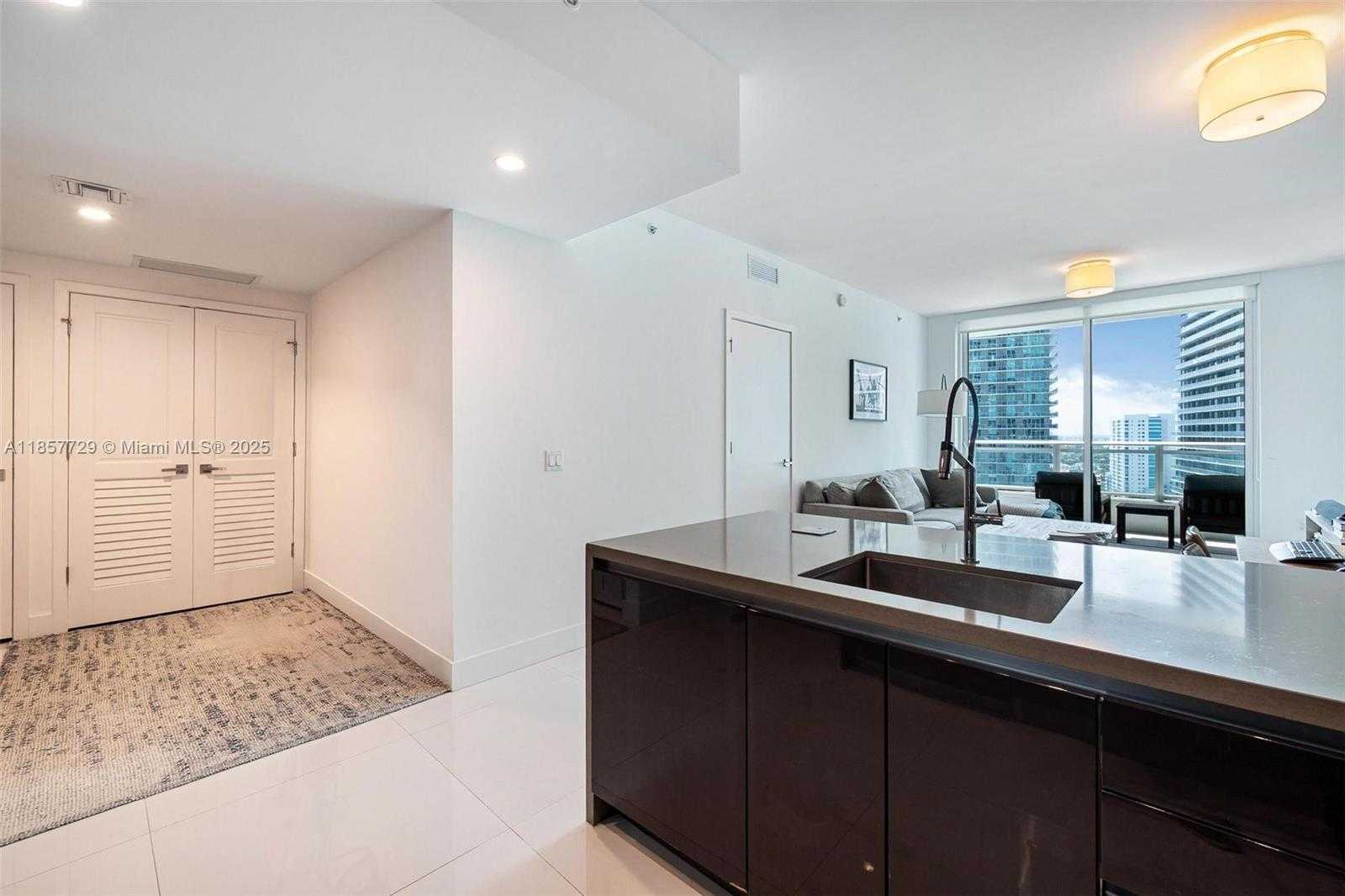 Small Image of 1080 BRICKELL AVE #2103, Miami Number 4