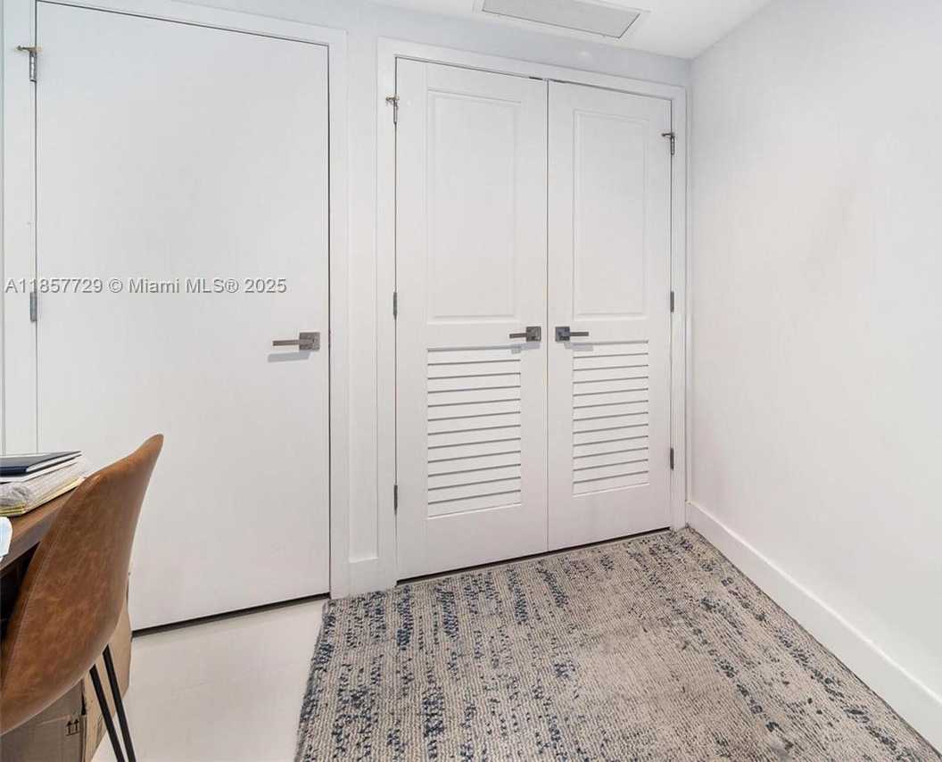Small Image of 1080 BRICKELL AVE #2103, Miami Number 5