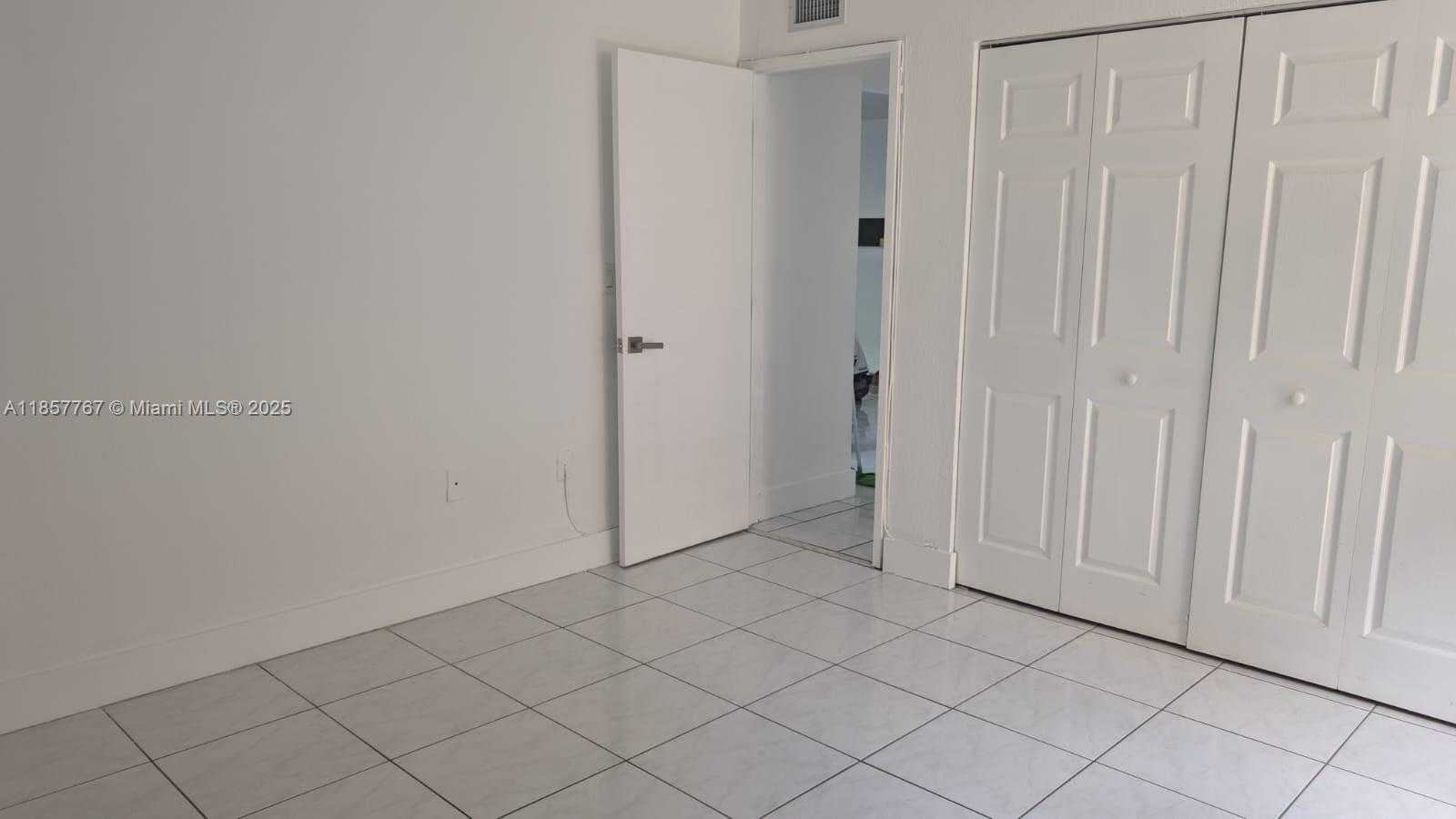 Small Image of 10400 SOUTH WEST 108TH AVE #A102, Miami Number 14
