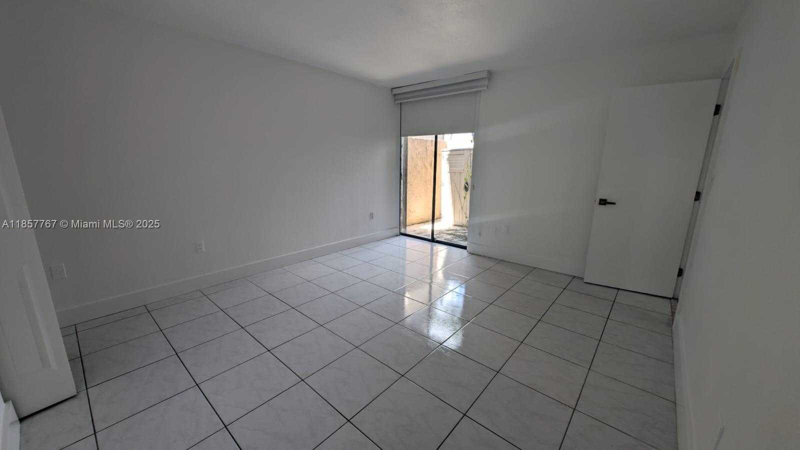 Small Image of 10400 SOUTH WEST 108TH AVE #A102, Miami Number 9