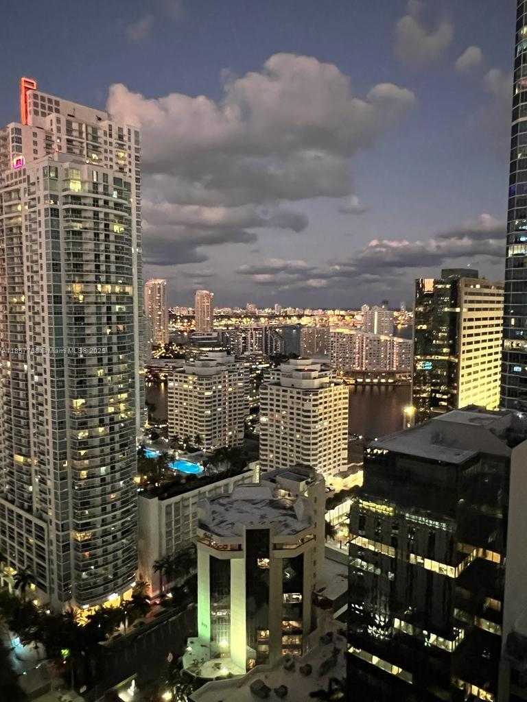 Small Image of 1060 BRICKELL AVE #3117, Miami Number 57