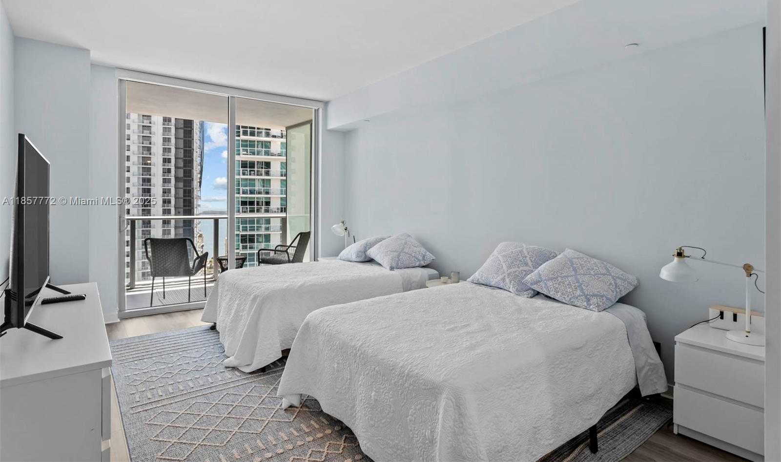 Small Image of 1100 SOUTH MIAMI AVE #2611, Miami Number 13