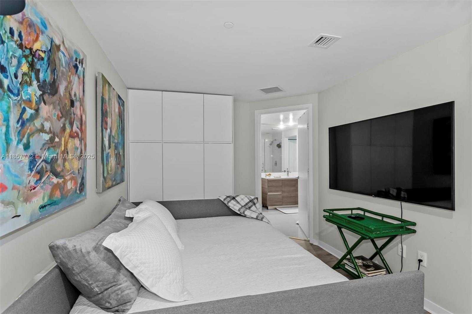 Small Image of 1100 SOUTH MIAMI AVE #2611, Miami Number 15