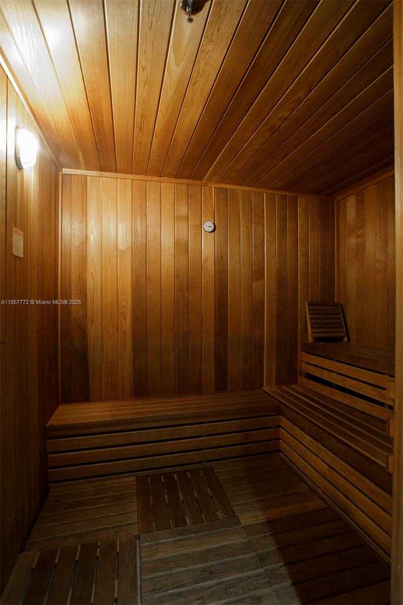 Small Image of 1100 SOUTH MIAMI AVE #2611, Miami Number 24