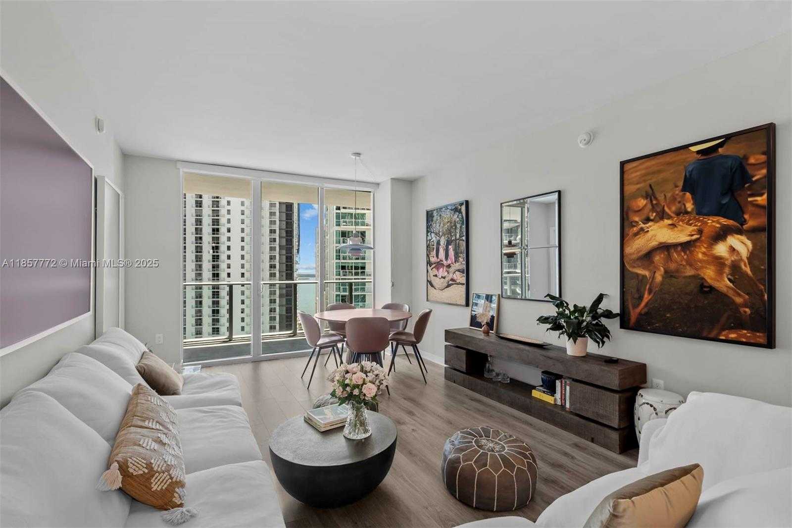 Small Image of 1100 SOUTH MIAMI AVE #2611, Miami Number 3