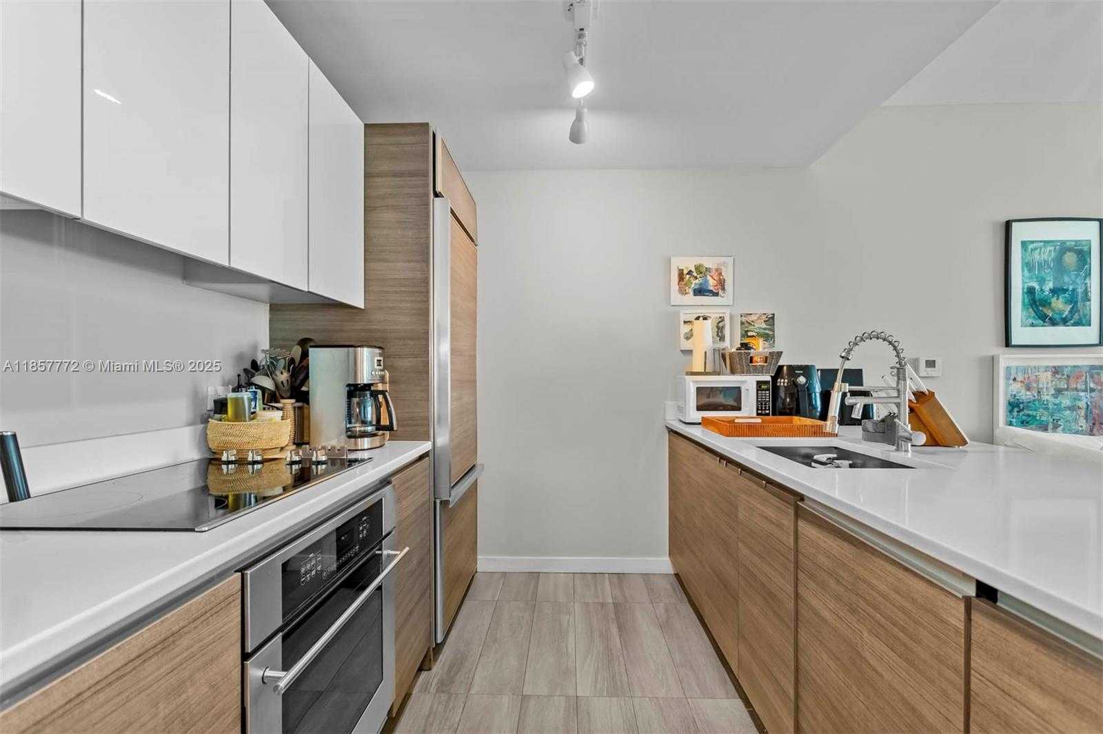 Small Image of 1100 SOUTH MIAMI AVE #2611, Miami Number 8