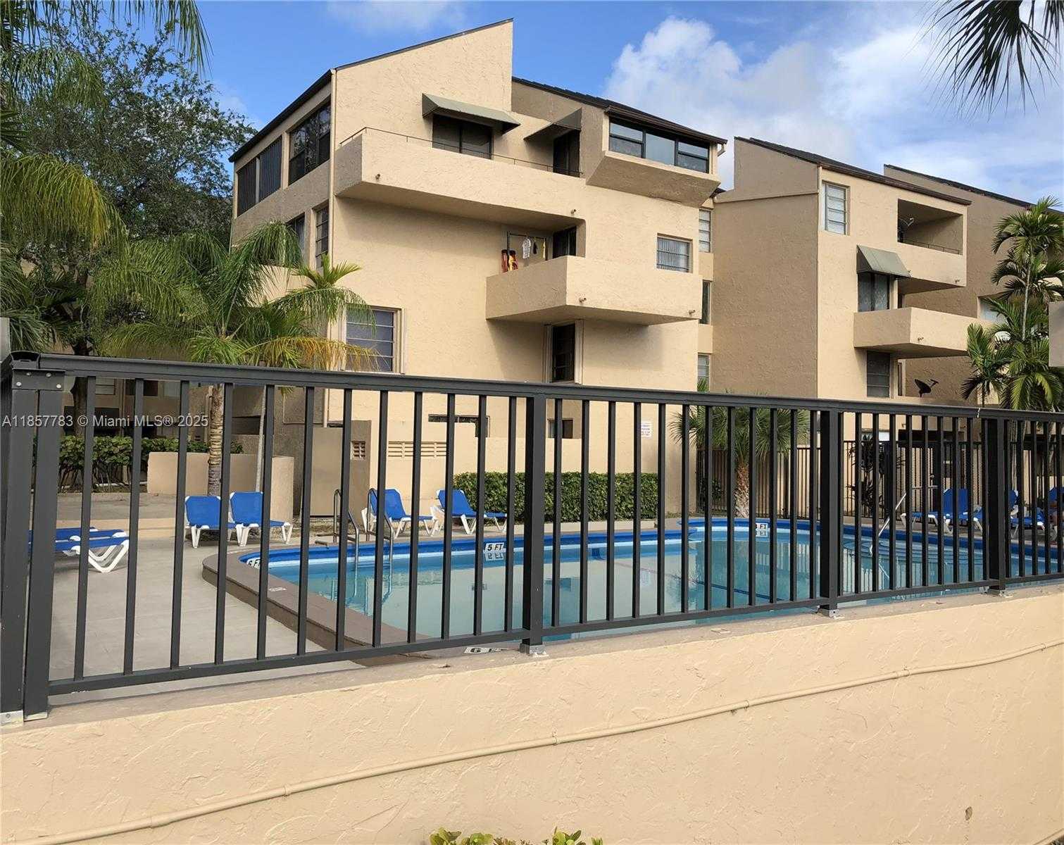 Small Image of 10700 SOUTH WEST 108TH AVE #C405, Miami Number 17